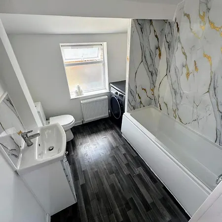 Bright & Cozy Private Near Centre 布里斯托